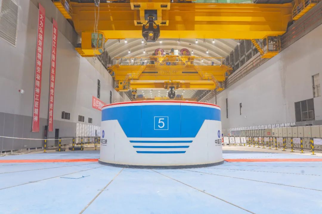 白鹤滩百万千瓦水电机组